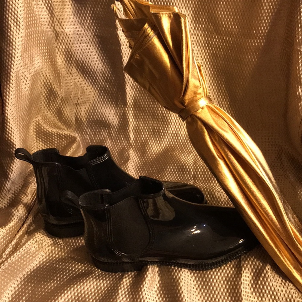 Henry Ferrera Collection slip on Rain Boots